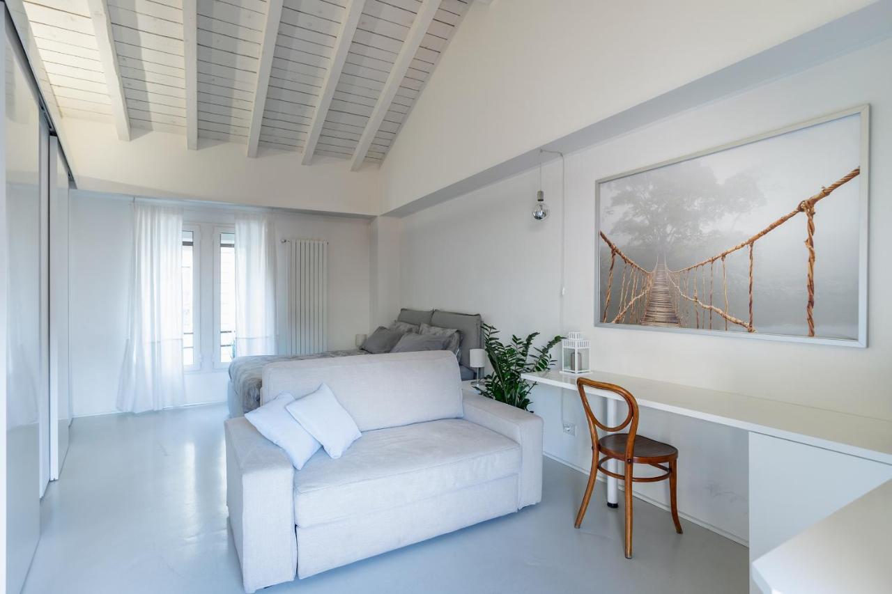 Design Loft Walking Distance Brera-Duomo With Wifi+Netflix Apartment Milan Luaran gambar